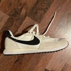 Nike Waffle Trainer 2